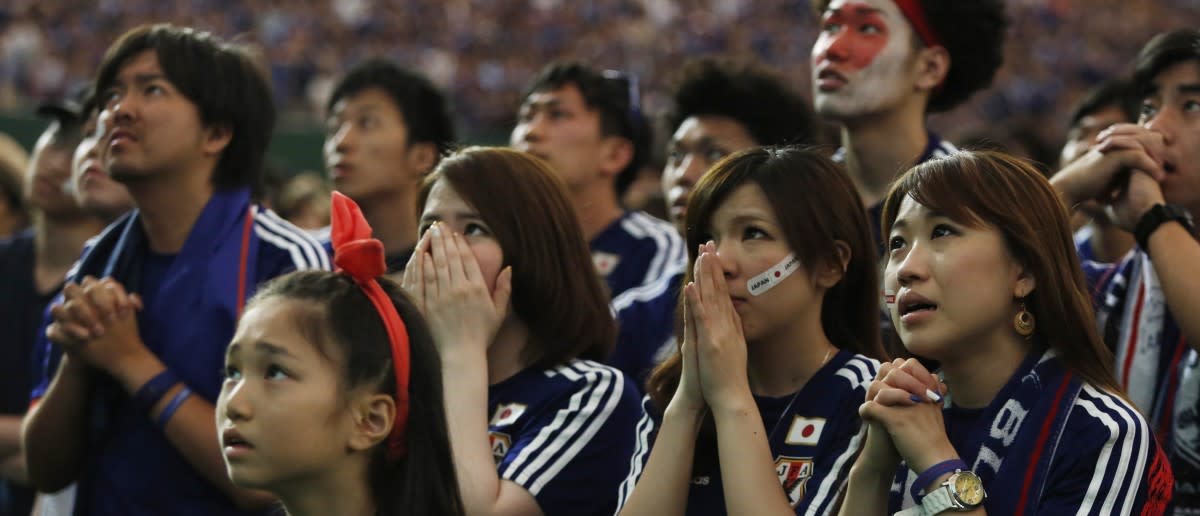 Japanese World Cup Fans Spotted Cleaning Up Stadium Bleachers After Game