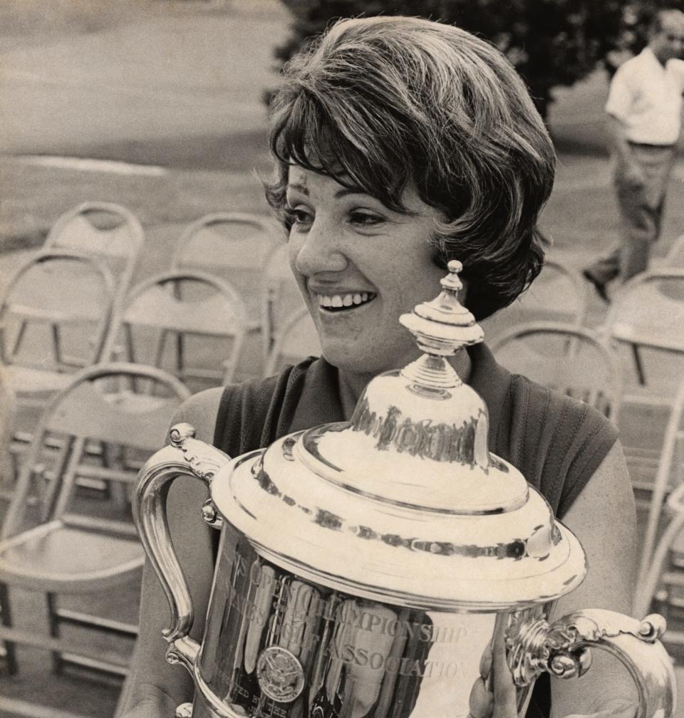 Photo shows Susie Maxwell Berning holding the U.S. Women’s Open trophy after winning the 1972 U.S. Women’s Open Championship which was held at Winged Foot GOlf Club, Mamaroneck, N.Y. Copyright Unknown/Courtesy USGA Archives.