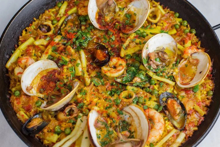 Paella a la Valenciana