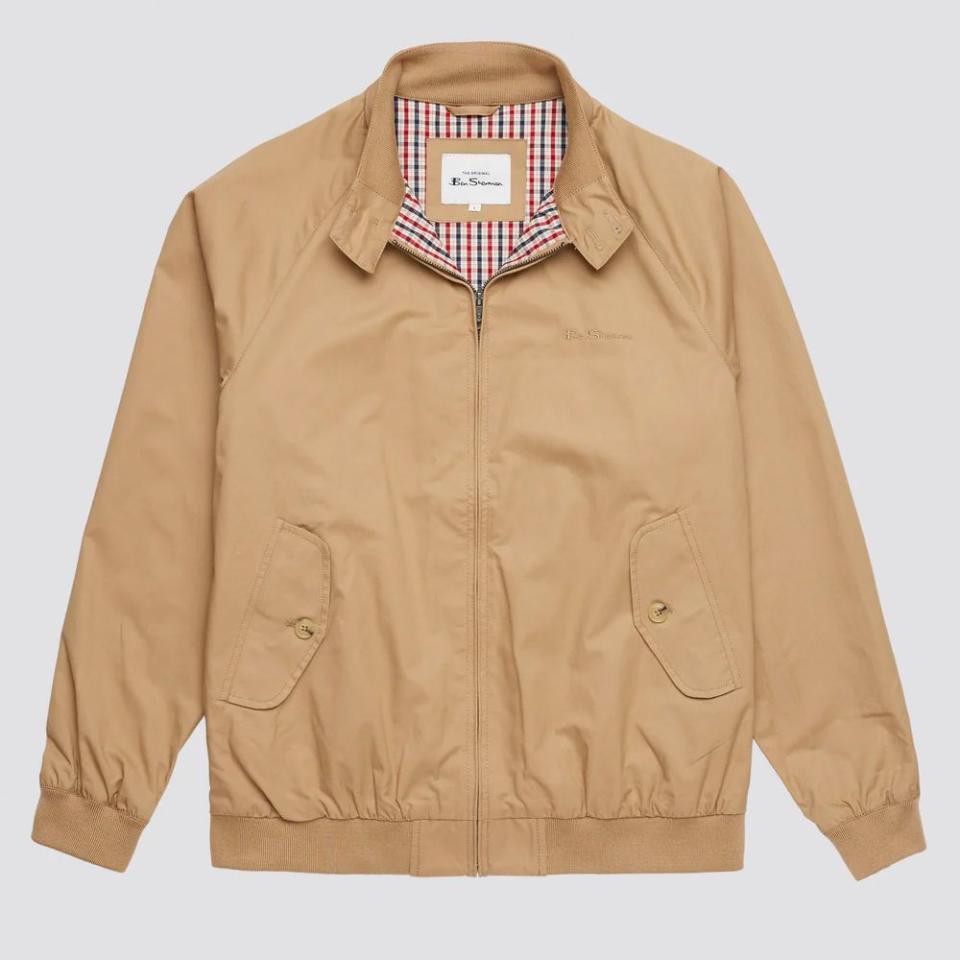 <p><a href="https://go.redirectingat.com?id=74968X1596630&url=https%3A%2F%2Fwww.bensherman.com%2Fproducts%2Fsignature-harrington-jacket-sand&sref=https%3A%2F%2Fwww.womenshealthmag.com%2Flife%2Fg33902097%2Fgifts-for-teen-boys%2F" rel="nofollow noopener" target="_blank" data-ylk="slk:Shop Now;elm:context_link;itc:0;sec:content-canvas" class="link ">Shop Now</a></p><p>Signature Harrington Jacket</p><p>bensherman.com</p><p>$139.00</p>