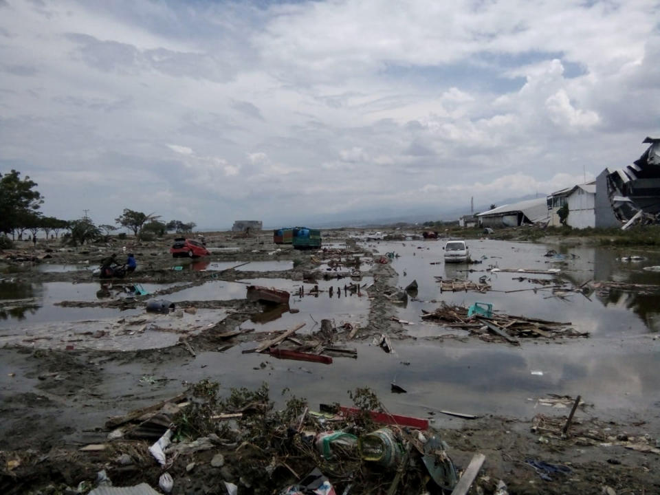 Deadly earthquake and tsunami in Indonesia