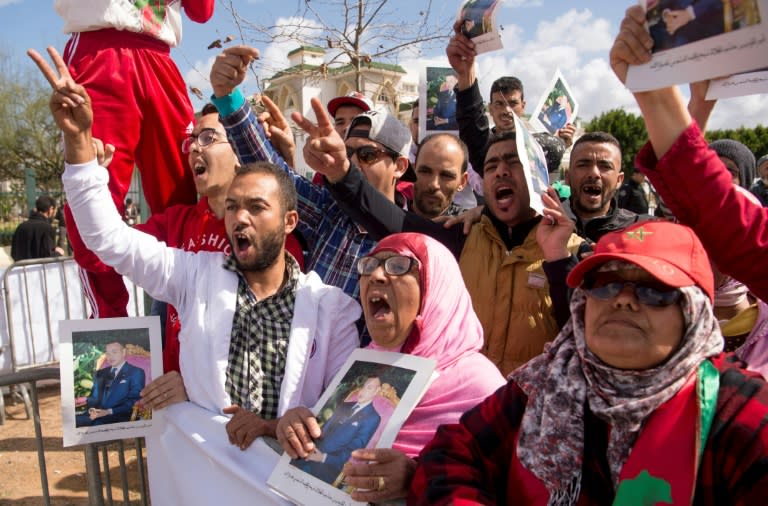 Moroccans demonstrate outside a court on March 13, 2017 against the killing of security forces in the Western Sahara in 2010