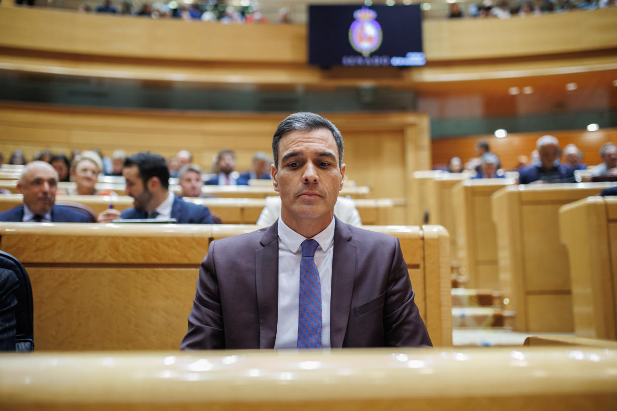 Pedro Sánchez, presidente del Gobierno, durante un pleno en el Senado este 22 de noviembre. (Foto: Alejandro Martinez Velez / Europa Press / Getty Images).