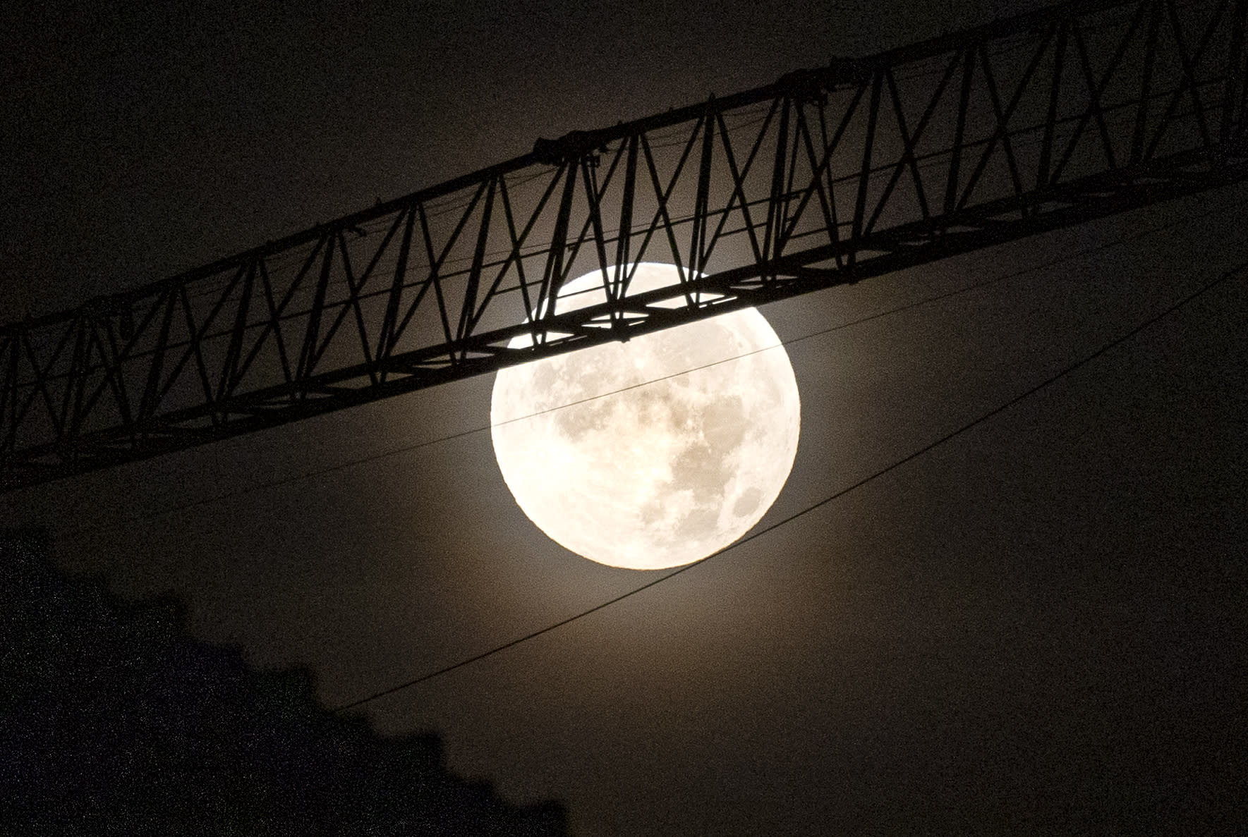 The supermoon in North Rhine-Westphalia, Cologne, Germany on Sept. 18. (Thomas Banneyer/picture alliance via Getty Images)