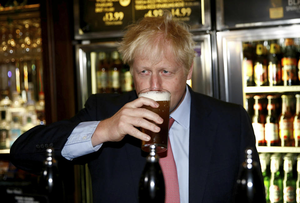 首相Boris Johnson都有出席酒吧重開開幕儀式。