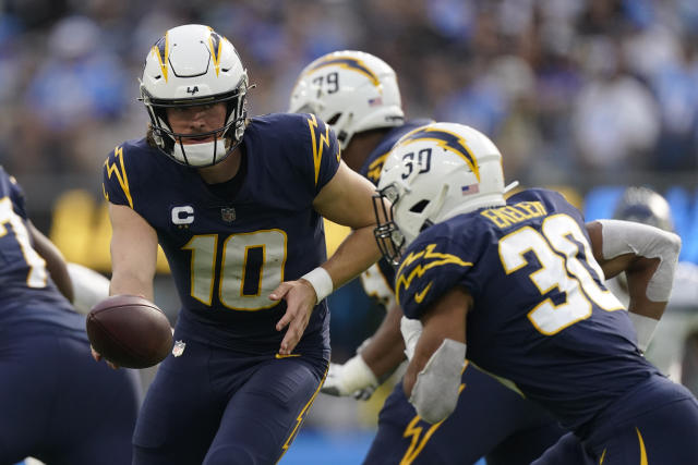 Chargers admit mistake trying to protect injured Justin Herbert - Los  Angeles Times