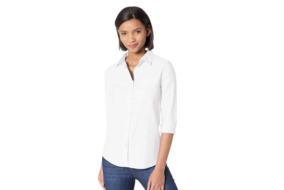 Amazon Essentials, Women's Classic Fit Long Sleeve Button Down Oxford Shirt