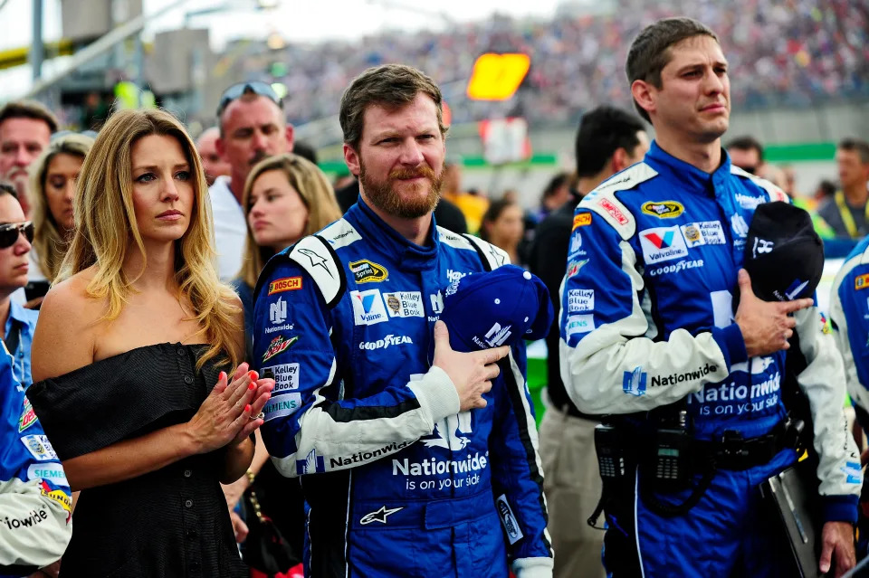 Inspiredlovers eae38b7028279d8851fa9a2a1fc0b26f She is part of one of the royal families: New secret about Amy Earnhardt, wife of NASCAR legend Dale Earnhardt Jr Exposed Sports  NASCAR News Dale Earnhardt Jr. 