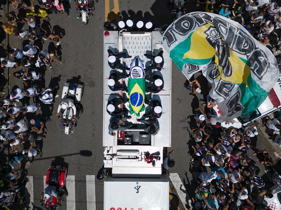 The casket of late Brazilian great Pele is draped in the flags of Brazil and Santos FC (AP)