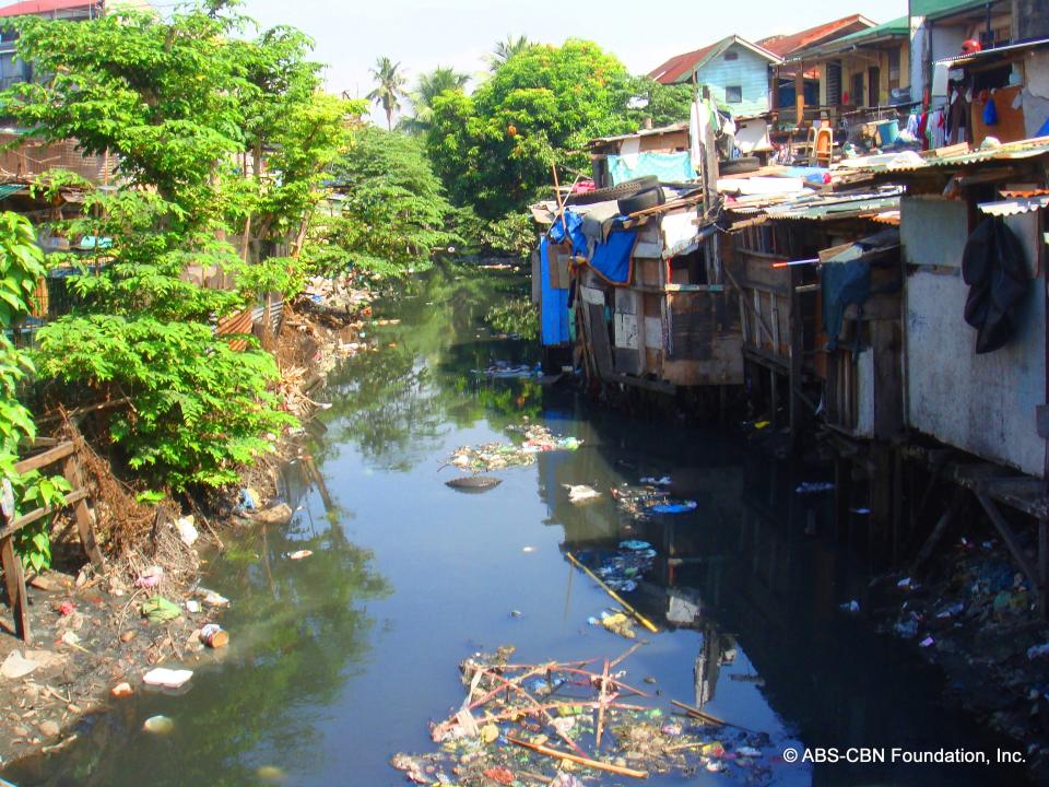 Estero de Paco near Quirino before the clean up.