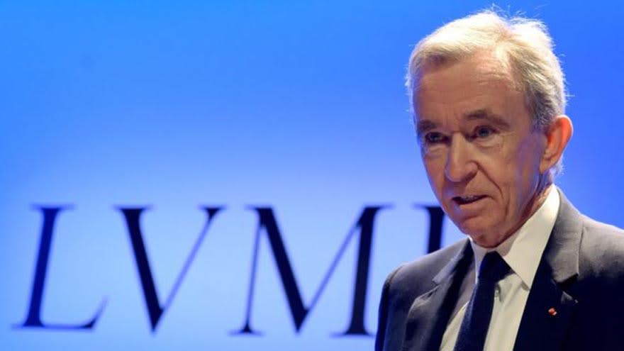  Bernard Arnault, propietario del conglomerado de lujo francés LVMH 