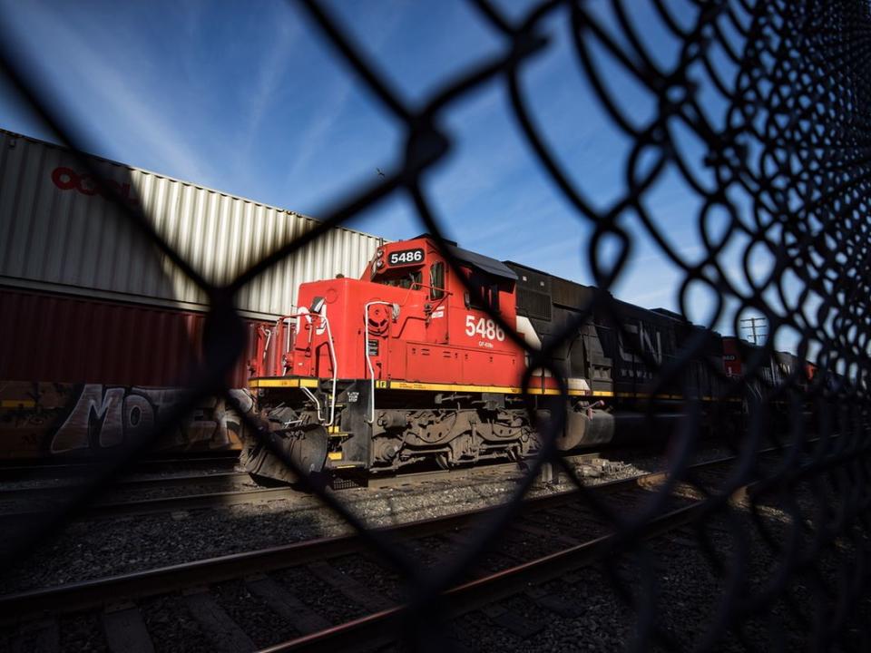 CN Rail Grain 20200507