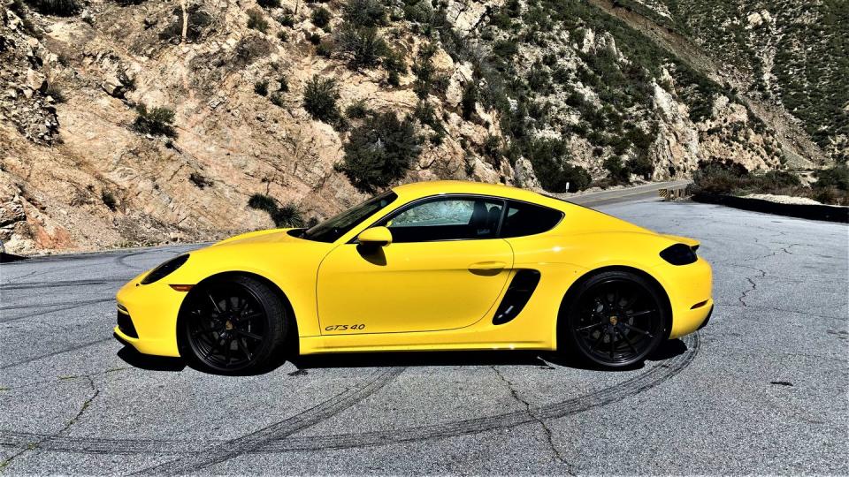 2023 porsche 718 cayman gts 40