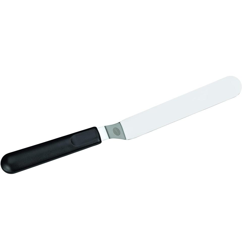 Wilton Icing Spatula, 13-Inch, Angled Cake Spatula