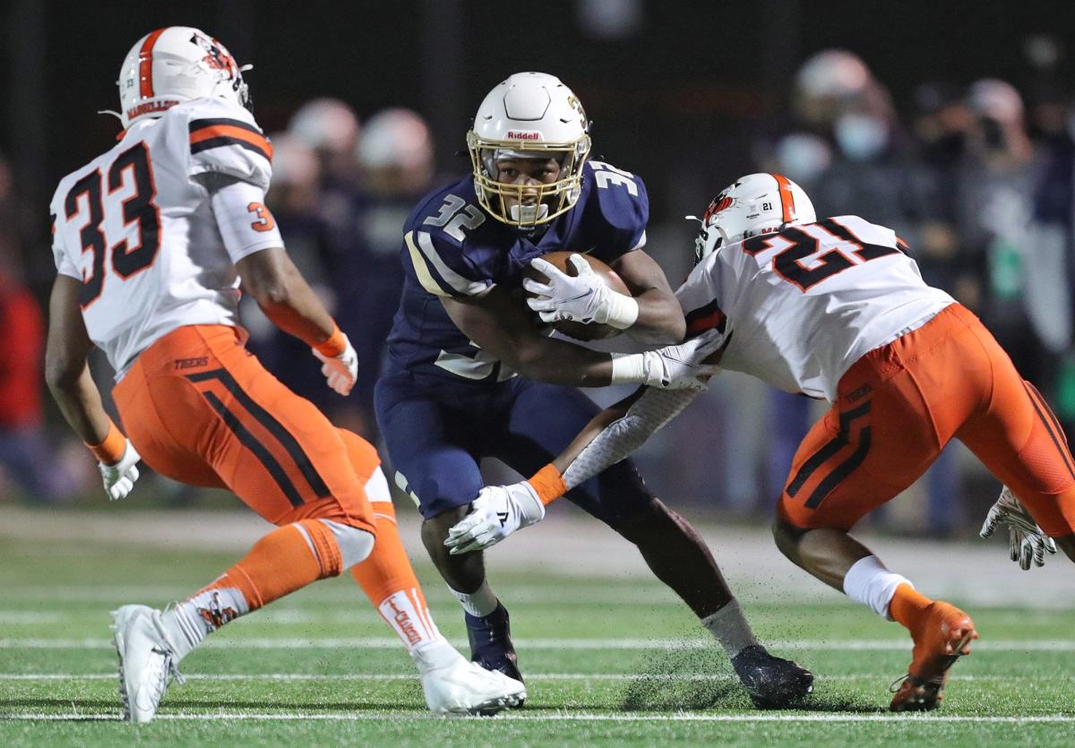 What channel is the Hoban vs Massillon football game on? How to watch