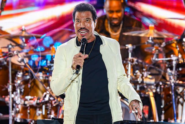 <p>Christopher Victorio/Shutterstock</p> Lionel Richie