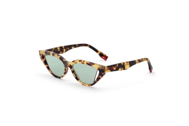 Shop Louis Vuitton Unisex Street Style Sunglasses (Lunettes cat