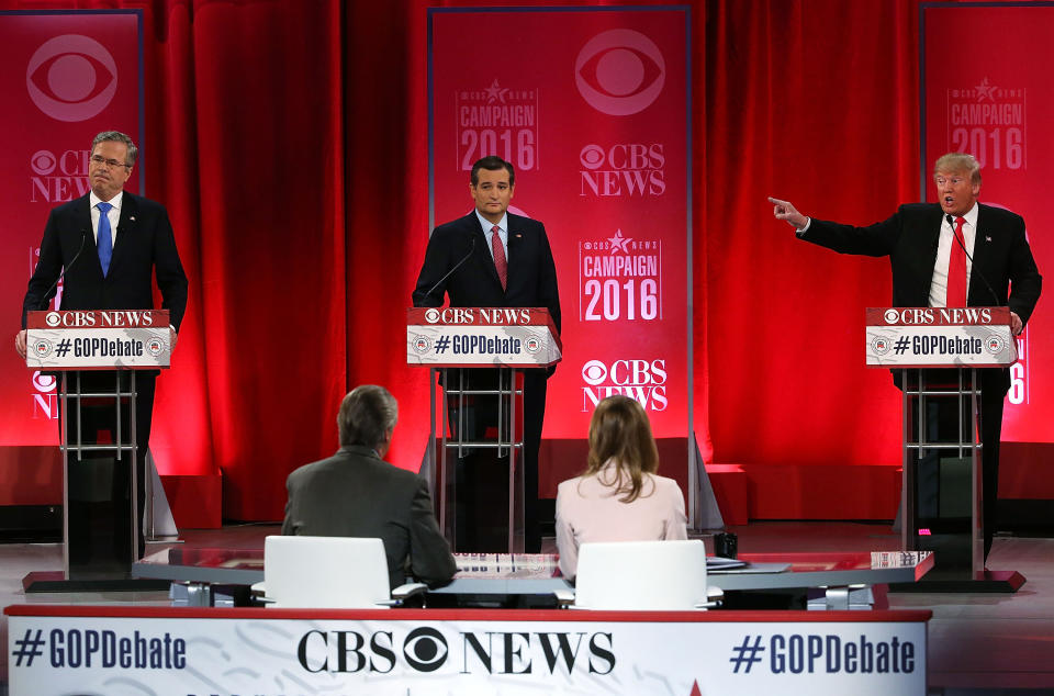 As a presidential candidate in 2016, Donald Trump, right, denounced the Iraq War, mocking former President George W. Bush and his brother, then-Florida Gov. Jeb Bush, left. (Photo: Spencer Platt/Getty Images)