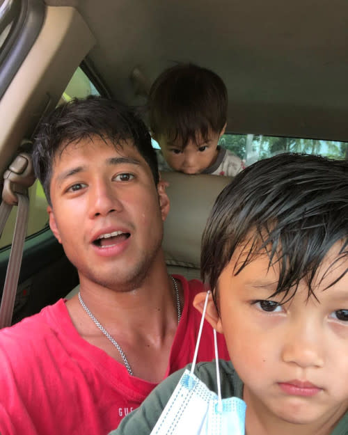 Aljur with sons Alas Joaquin and Axl Romeo