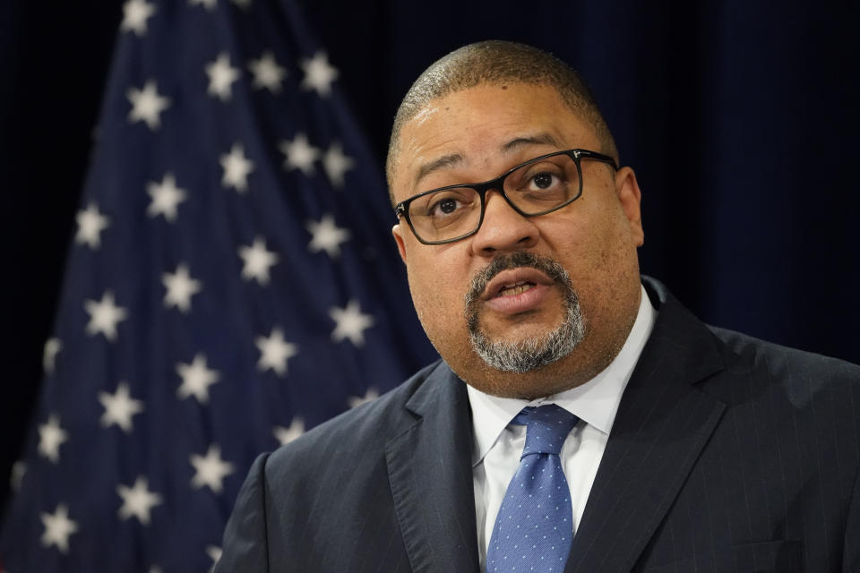 FILE — Manhattan District Attorney Alvin Bragg speaks at a press conference after the arraignment of former president Donald Trump in New York, Tuesday, April 4, 2023. Federal Judge Mary Kay Vyskocil, weighing whether House Republicans can question a former prosecutor about the Manhattan criminal case against former President Donald Trump, posed dozens of questions, in New York, Wednesday, April 19, 2023, to lawyers on both sides, asking them to parse thorny issues of sovereignty, separation of powers and Congressional oversight arising from Trump's historic indictment. (AP Photo/John Minchillo, File)