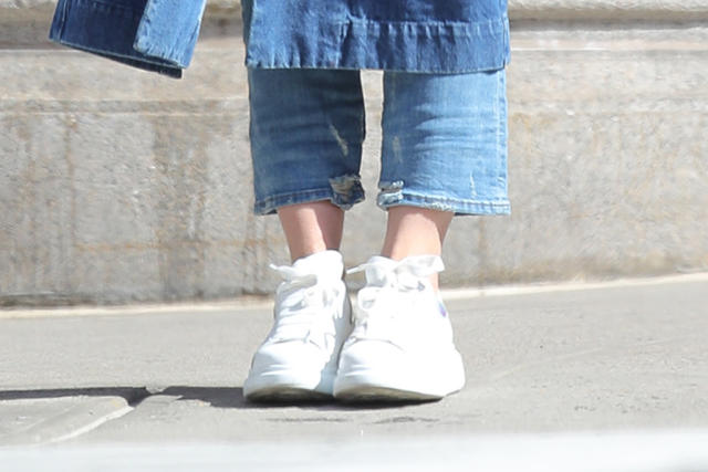 Katie Holmes Does Denim-on-Denim in Sneakers That Have a Shot of Modern  Shine