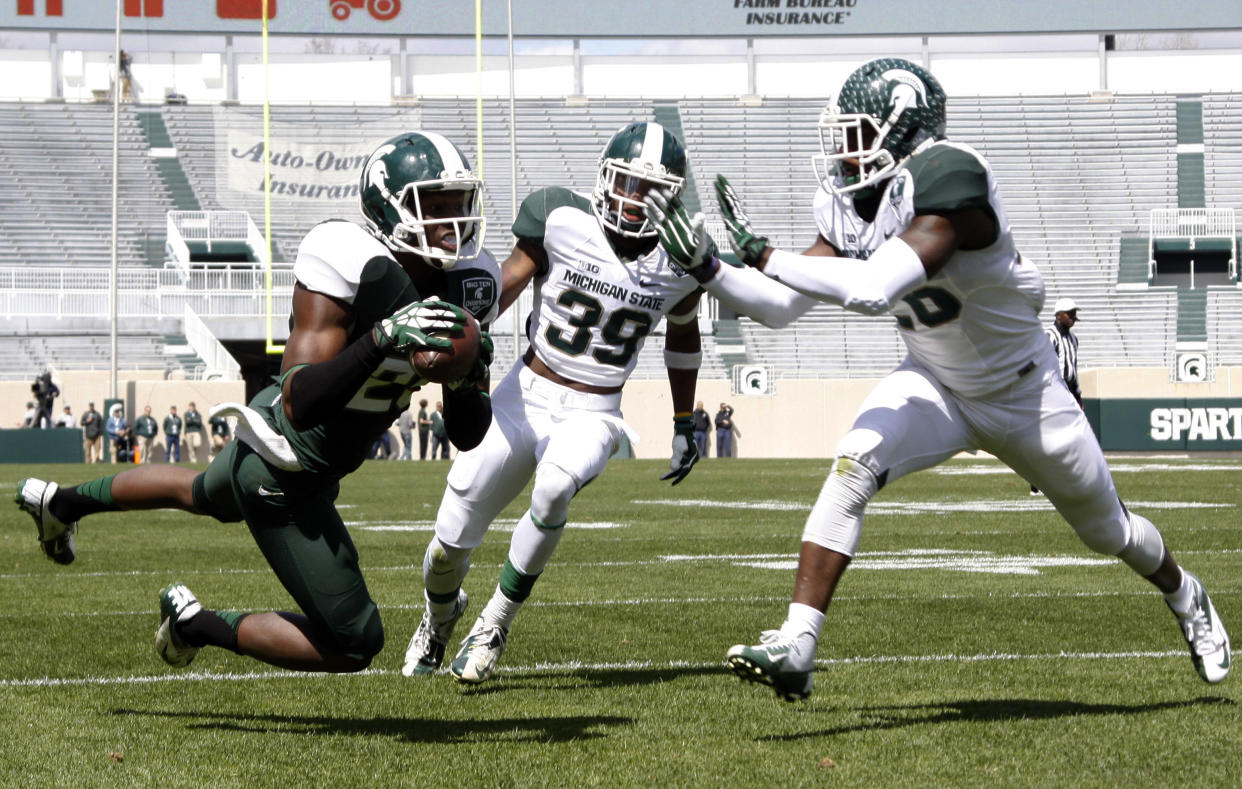 Ex-MSU WR Keith Mumphrey (L) was drafted by the Houston Texans in 2015, (AP Photo/Al Goldis)