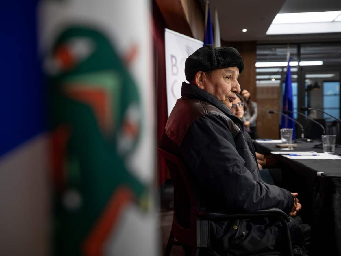 Grand Chief Stewart Phillip joins the B.C. Civil Liberties Association at a news conference in January 2020 after they filed a complaint about RCMP actions at a checkpoint near the Coastal GasLink work site in 2021. (Ben Nelms/CBC - image credit)