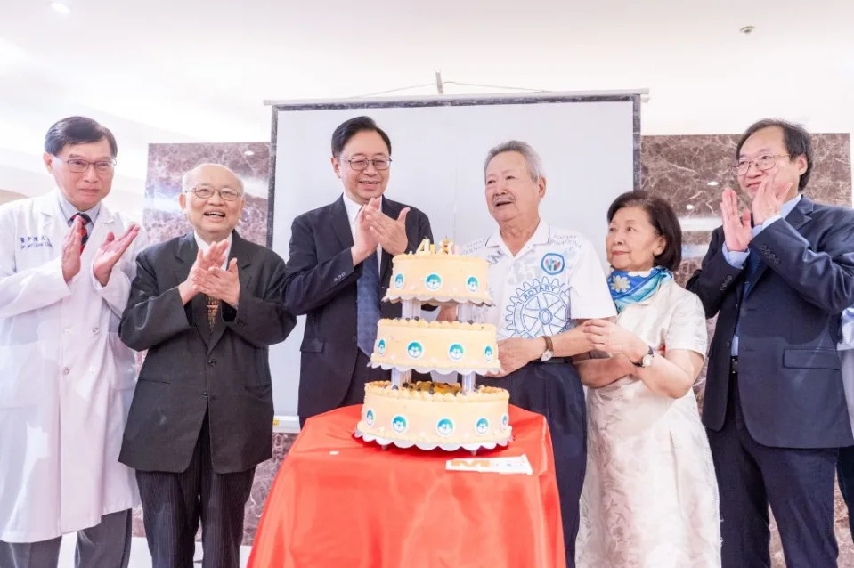 &#x00654f;&#x0076db;&#x007d9c;&#x005408;&#x0091ab;&#x009662;&#x00300c;&#x00518d;&#x00751f;&#x0091ab;&#x005b78;&#x0066a8;&#x0075bc;&#x0075db;&#x006cbb;&#x007642;&#x004e2d;&#x005fc3;&#x00300d;&#x0063ed;&#x00724c;&#x00ff0c;&#x006574;&#x005408;&#x00591a;&#x005c08;&#x0079d1;&#x005b88;&#x008b77;&#x005e02;&#x006c11;&#x005065;&#x005eb7;&#x003002;&#x00ff08;&#x0065b0;&#x00805e;&#x008655;&#x0063d0;&#x004f9b;&#x00ff09;