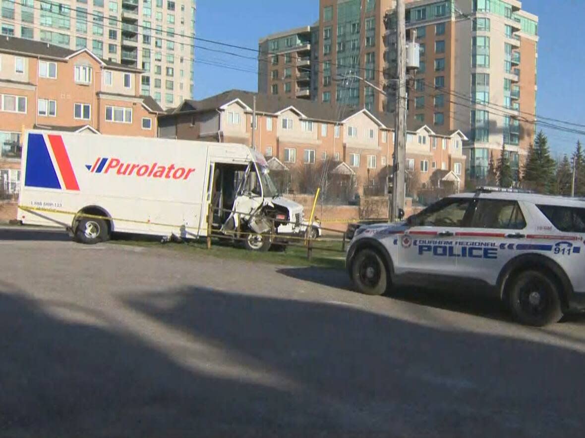 A man allegedly stole a delivery truck, according to the Special Investigations Unit news release, and was chased down by officers from Durham, York and Toronto police. (Global News - image credit)