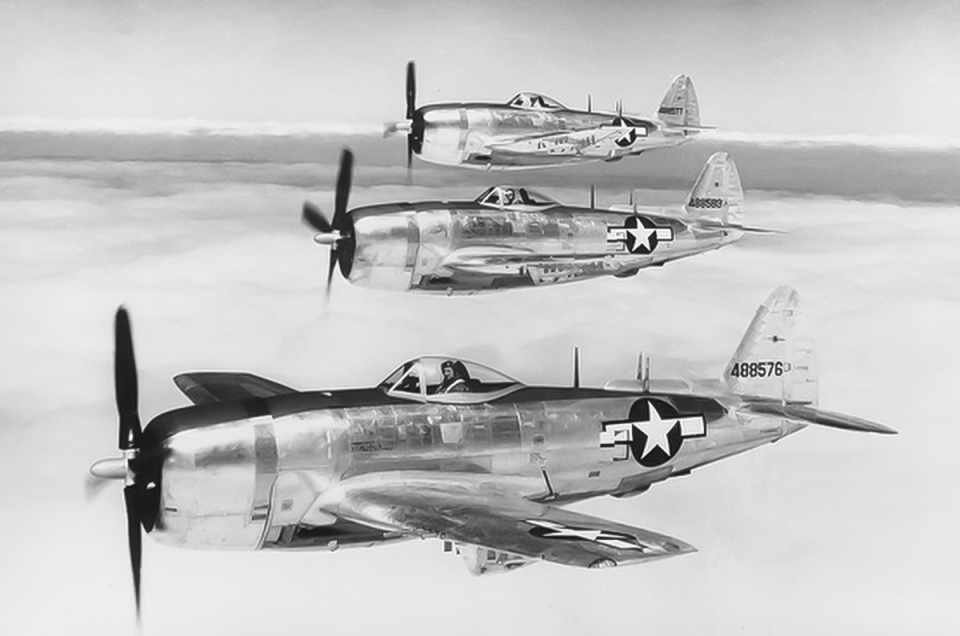 <p>At 30,000 feet, the P-47D was within 7 mph of catching a P-51D, and significantly faster than an <strong>Fw 190A-8 </strong>or<strong> Bf 109G.</strong>The final P-47N version was extremely fast, again, especially at high altitude. Its R-2800 engine could produce 2,800 horsepower with water-methanol injection and this resulted in a top speed of 470mph.</p>