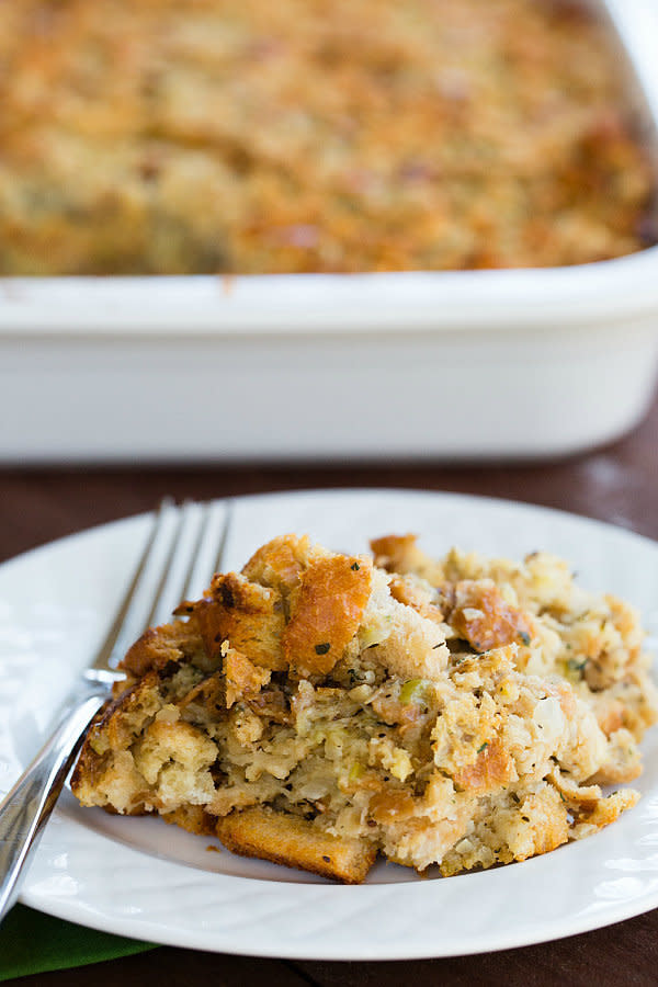 <strong>Get the <a href="http://www.browneyedbaker.com/bread-stuffing-recipe/" target="_blank">Traditional Bread Stuffing recipe</a> from Brown Eyed Baker</strong>