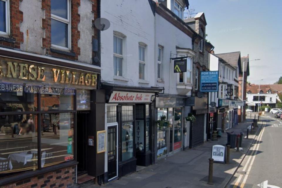 Reading Chronicle: Properties in Bridge Street, Caversham. An owner wants to make shopfront improvements and turn one of the buildings into a seven person home of multiple occupation. Credit: Google Maps