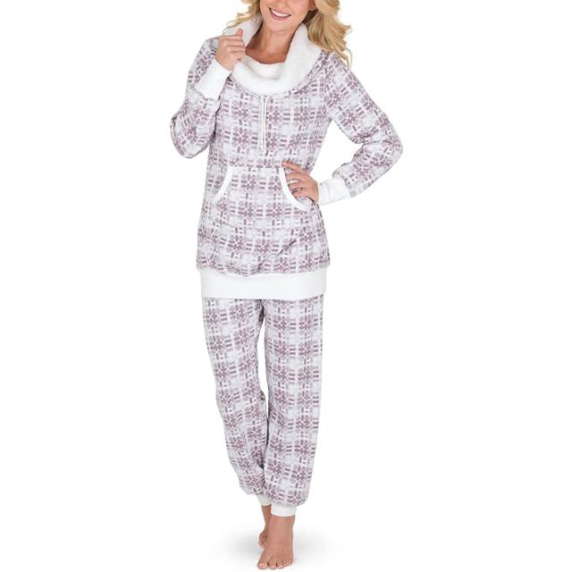 20 Fleece Pajamas That Are Warm, Comfortable, and Incredibly Cozy - Yahoo  Sports