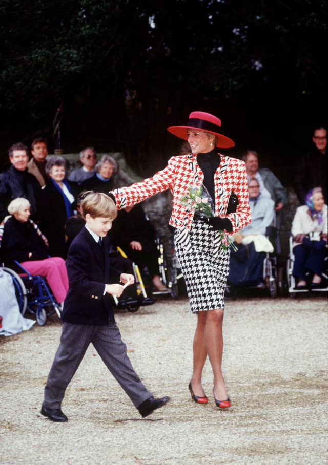 rincess Diana With Prince William At Sandringham After The Christening Of Her Niece 