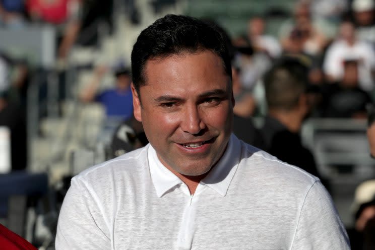 Promoter Oscar De La Hoya’s biggest task over the next four months is to build up middleweight champ Gennady Golovkin’s profile. (Getty Images)