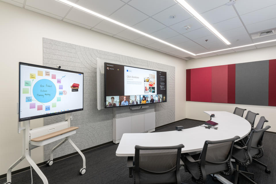 A conference room furnished with Pro AV solutions from Legrand | AV.