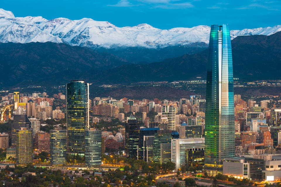 <p>Outre ses paysages exceptionnels, du désert d’Atacama à la Cordillère des Andes, le Chili fête en 2018 ses 200 ans d’indépendance.</p>