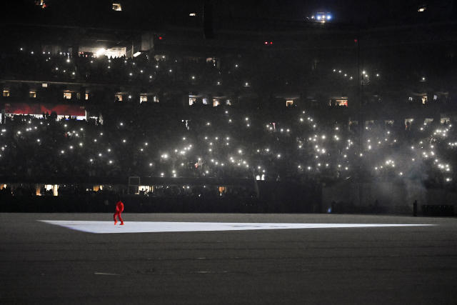 Report: Kanye West living in Falcons stadium until album finished