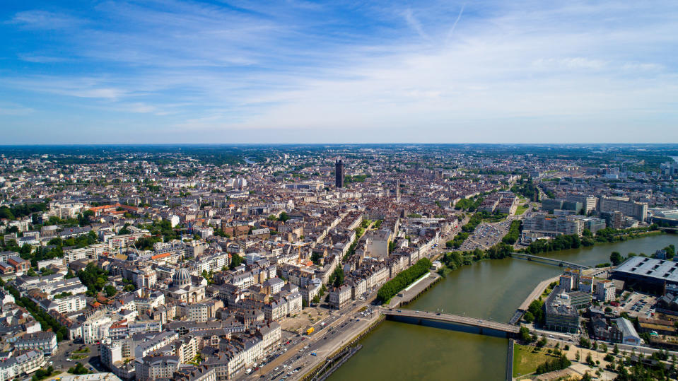 <p>+ 35% d’offres d’emploi sur un an pour la métropole nantaise.</p>