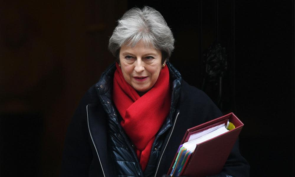 Theresa May held eight hours of talks with senior cabinet members at her country residence.