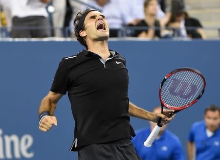 Djokovic, Federer aim for title showdown at U.S. Open