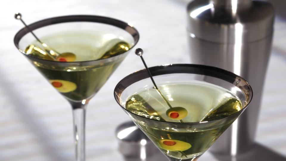 evening martini cocktail hotel bar