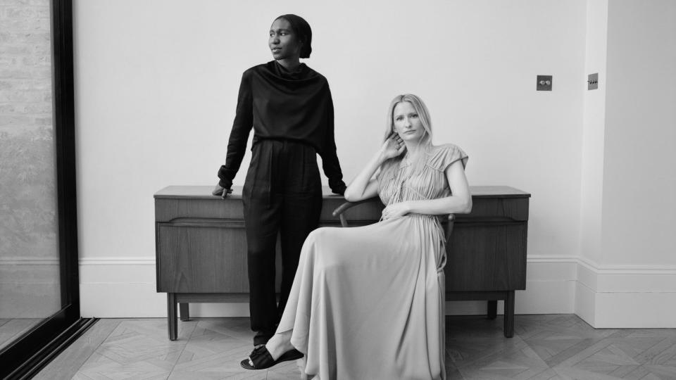 Camille Perry (L) & Holly Wright (R) Portrait_By Harry Crowder