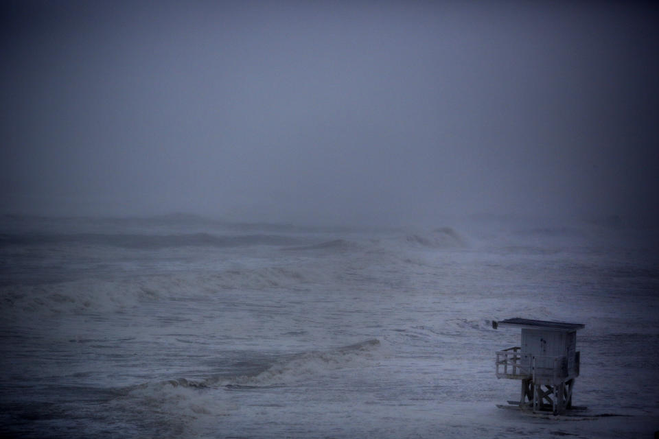 Hurricane Michael crashes into Florida Panhandle