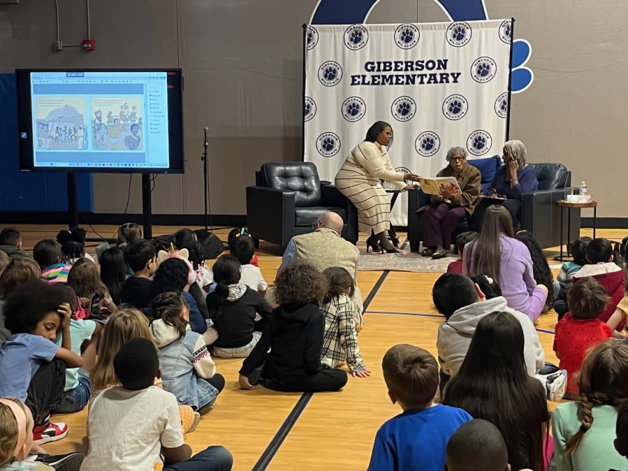 Opal Lee, "Grandmother of Juneteenth" visits Giberson Elementary