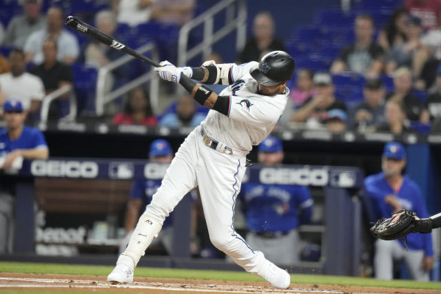 Luis Arraez goes 5 for 5 and lifts average to .400 as the Marlins rout the  Blue Jays 11-0