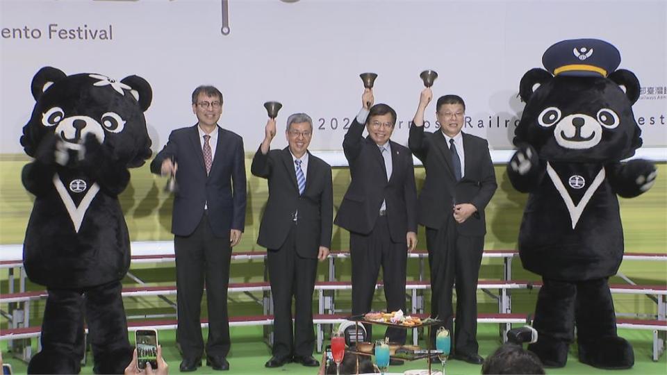 鐵路便當節登場鐵道迷搶買限量款餐盒　明年台鐵公司化經典鋼盒排骨菜飯將絕版