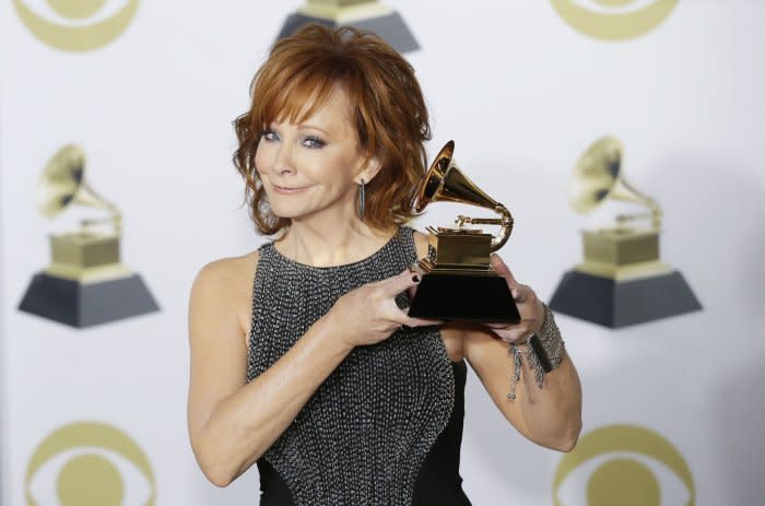 Reba McEntire: Country music, TV, awards