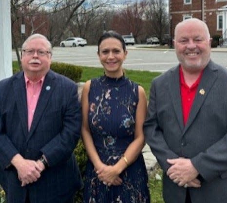 Membersof the alternative Republicans for Wyckoff municipal slate in the June 3 primary are Committeeman Thomas Madigan, Mae Bogdansky, and Committeeman Roger Lane. `
