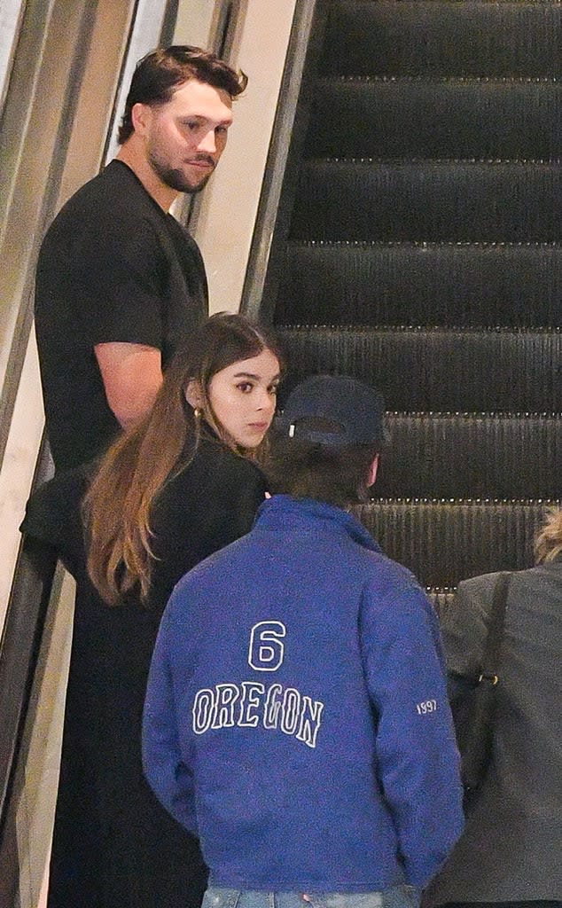 Josh Allen, Hailee Steinfeld